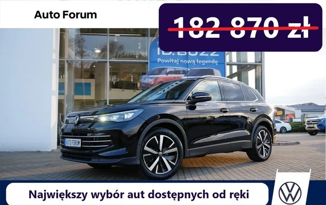 samochody osobowe Volkswagen Tiguan cena 166800 przebieg: 6, rok produkcji 2024 z Płock